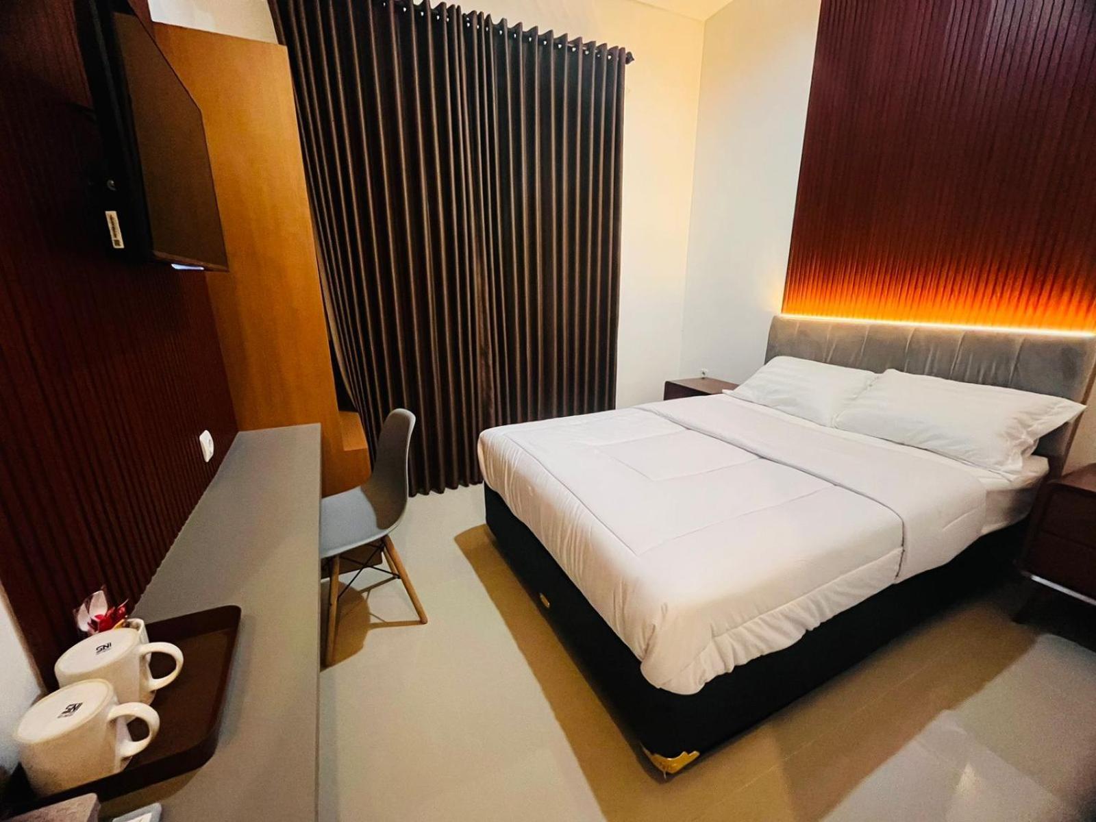 House Of Bedjo Powered By Cocotel Yogyakarta Exterior photo